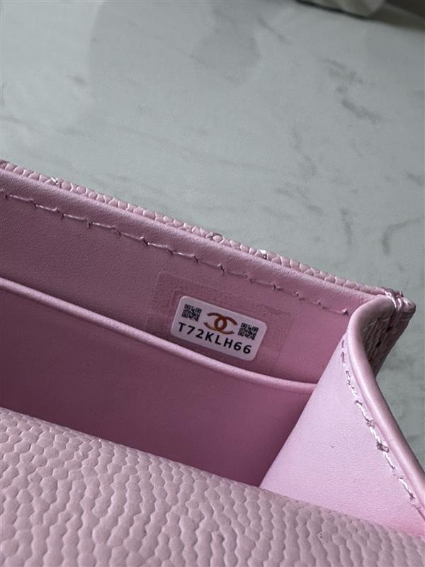 2026127215017945 590